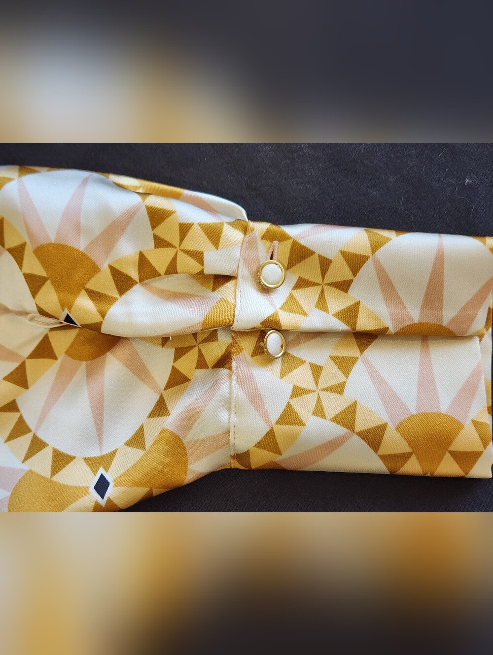 HOUSE OF HARLOW 1960 | Geometric Fan Print Blouse | Yellow & Cream | Medium - Picture 3 of 5